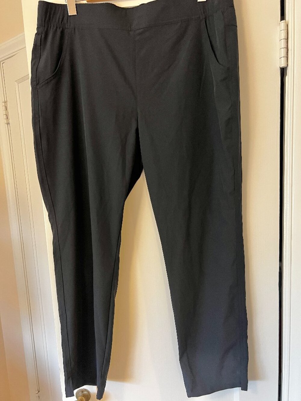 Eddie Bauer Traveler Pants, black, Size Large